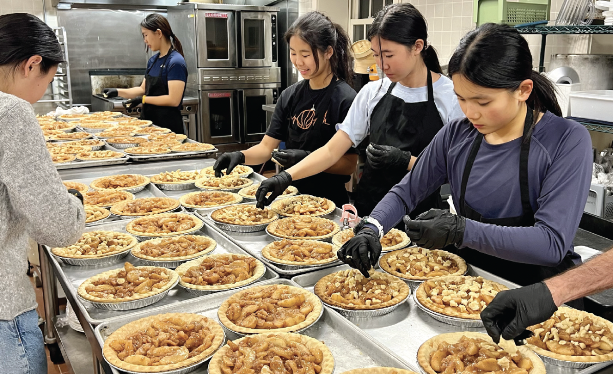 Students made pies with St. Luke’s to donate to local community members.